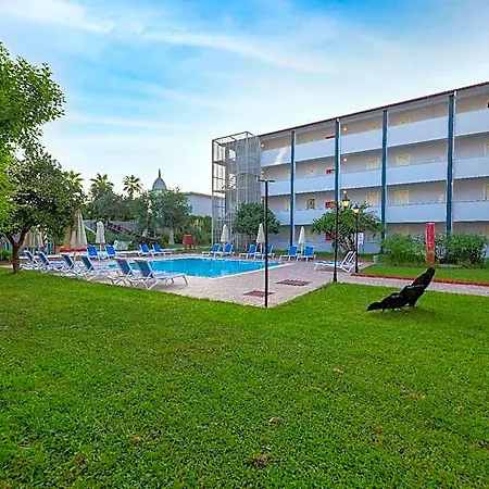 אתר נופש Armas Bella Sun 3*