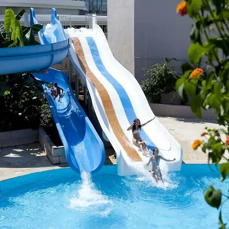 Resort Armas Bella Sun Side